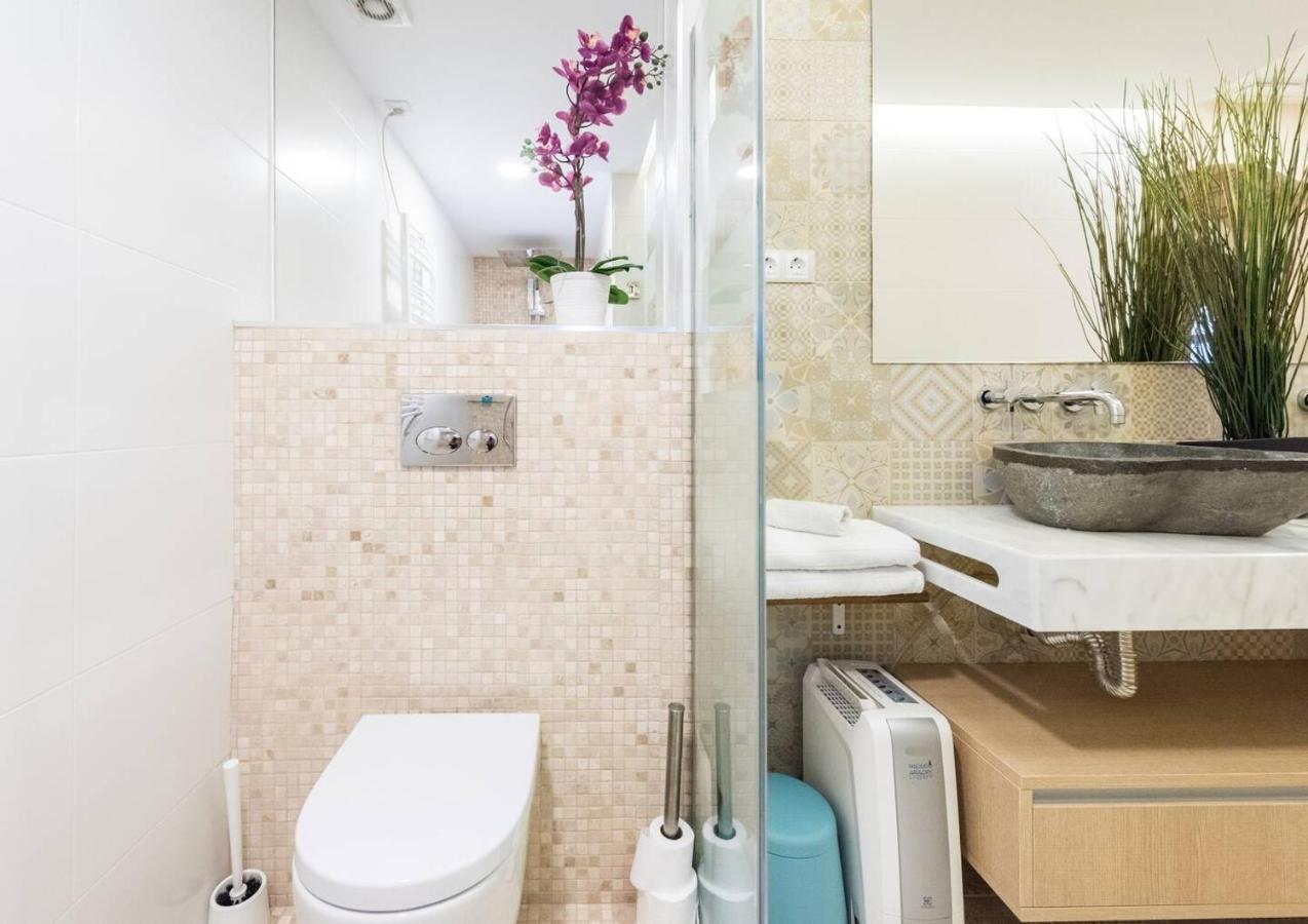 Chueca - Apartamento tranquilo para 4 personas Madrid Exterior foto