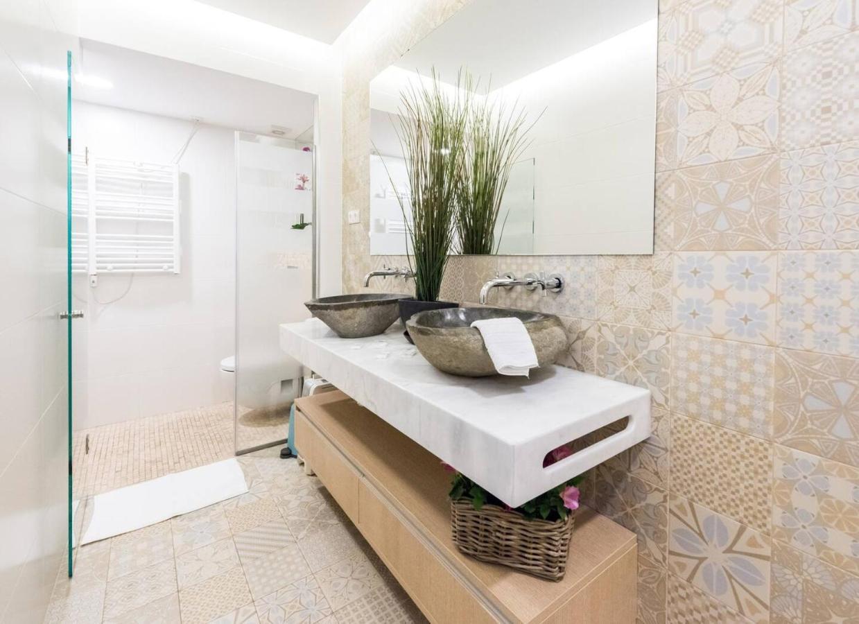 Chueca - Apartamento tranquilo para 4 personas Madrid Exterior foto