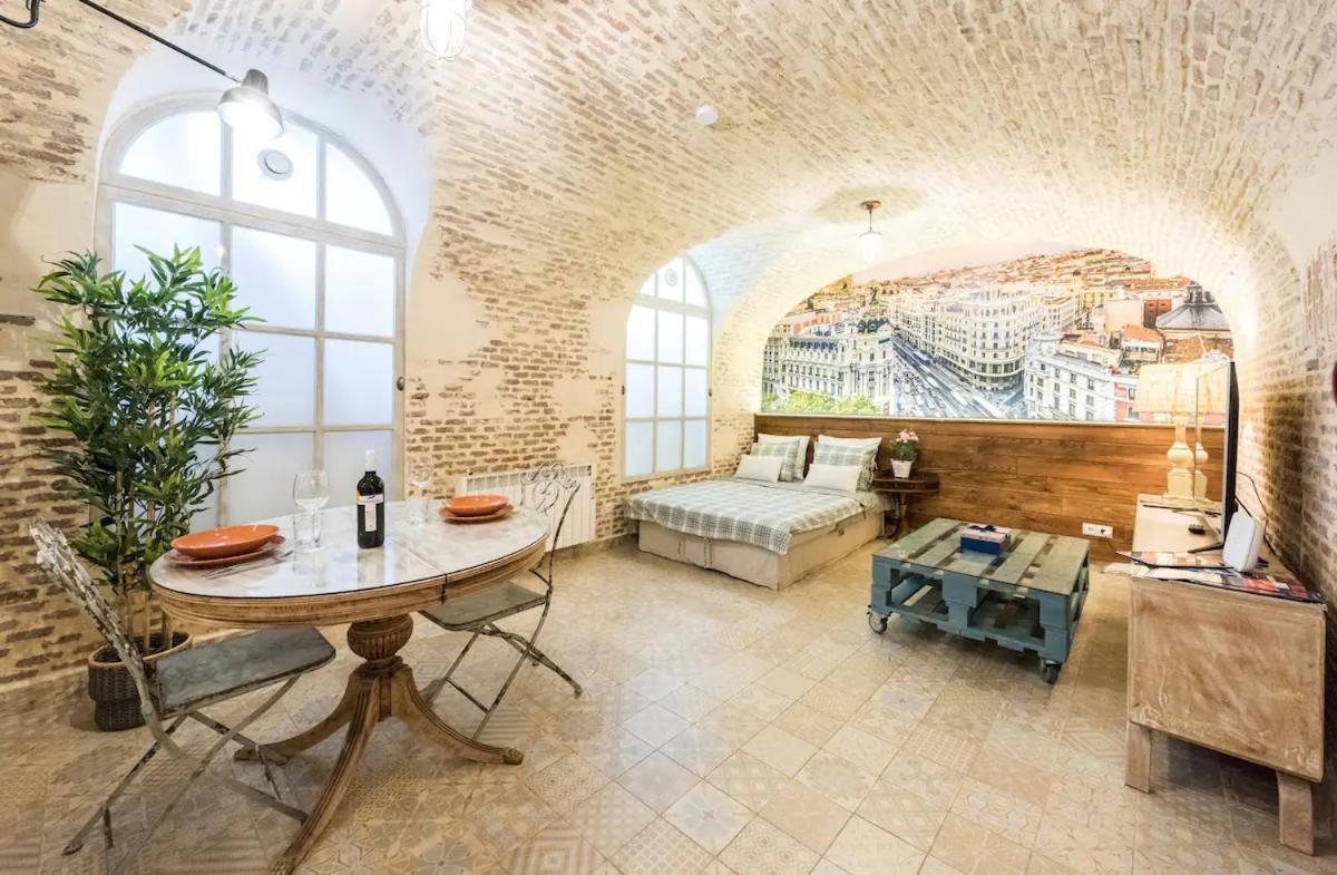 Chueca - Apartamento tranquilo para 4 personas Madrid Exterior foto